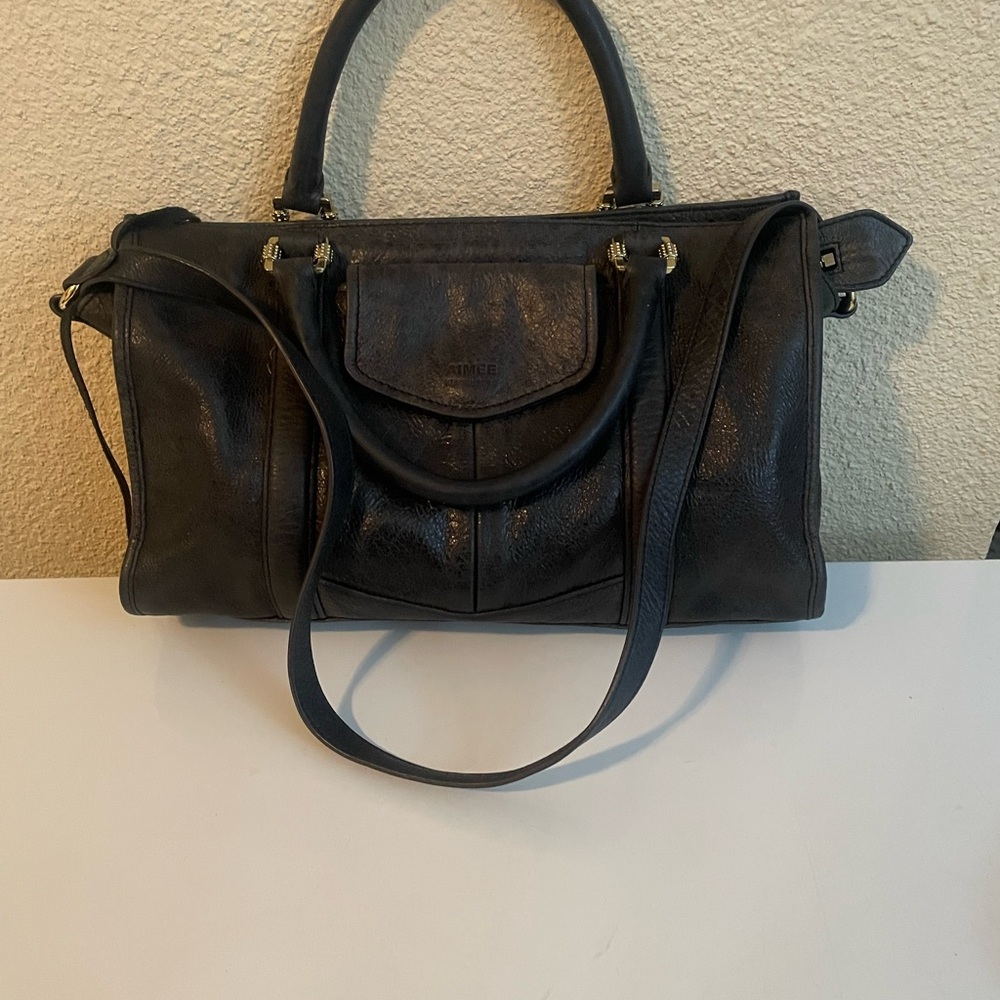 Aimee Kestenberg Sophisticated Black Leather Satchel with Structured Design